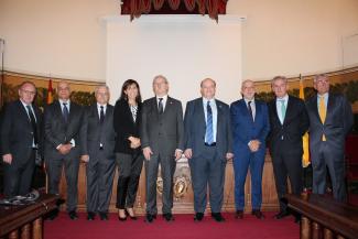 Familia de los Cuatro Componentes de SEAFORMEC, Durante el “1er Memorial Helios Pardell”, Celebrado el 26/10/2018 en la Real Academia de Medicina de España